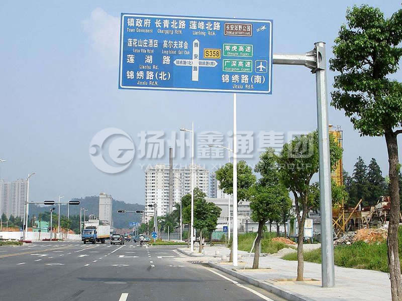 BZG-008，交通標(biāo)志桿，八棱交通標(biāo)志桿