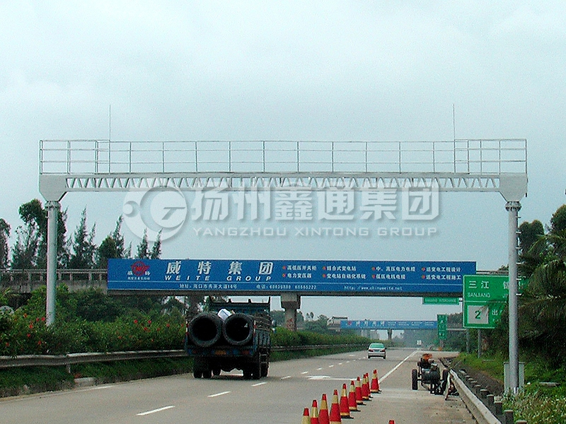 LMJ-010，情報板龍門架